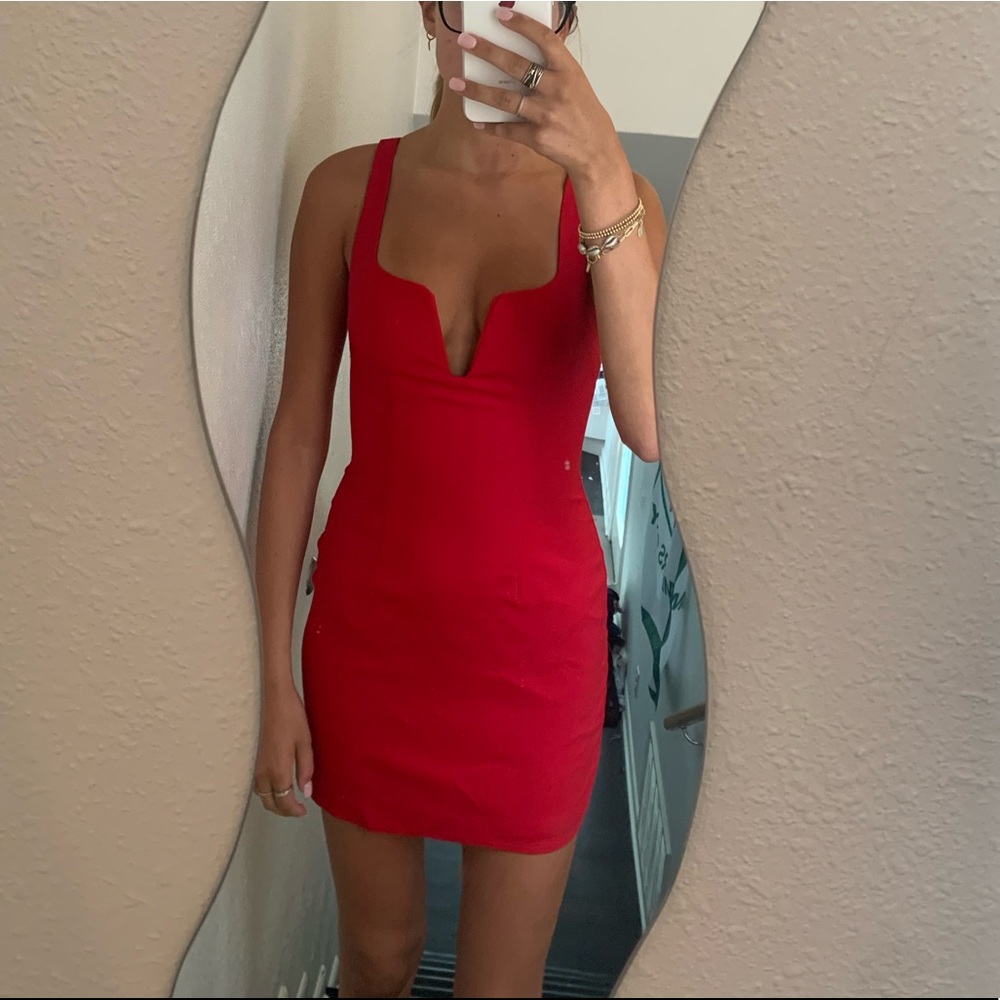 Revolve mini red dress - Picture 5 of 5